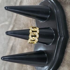 Ring size 6/ 6.5 and 8